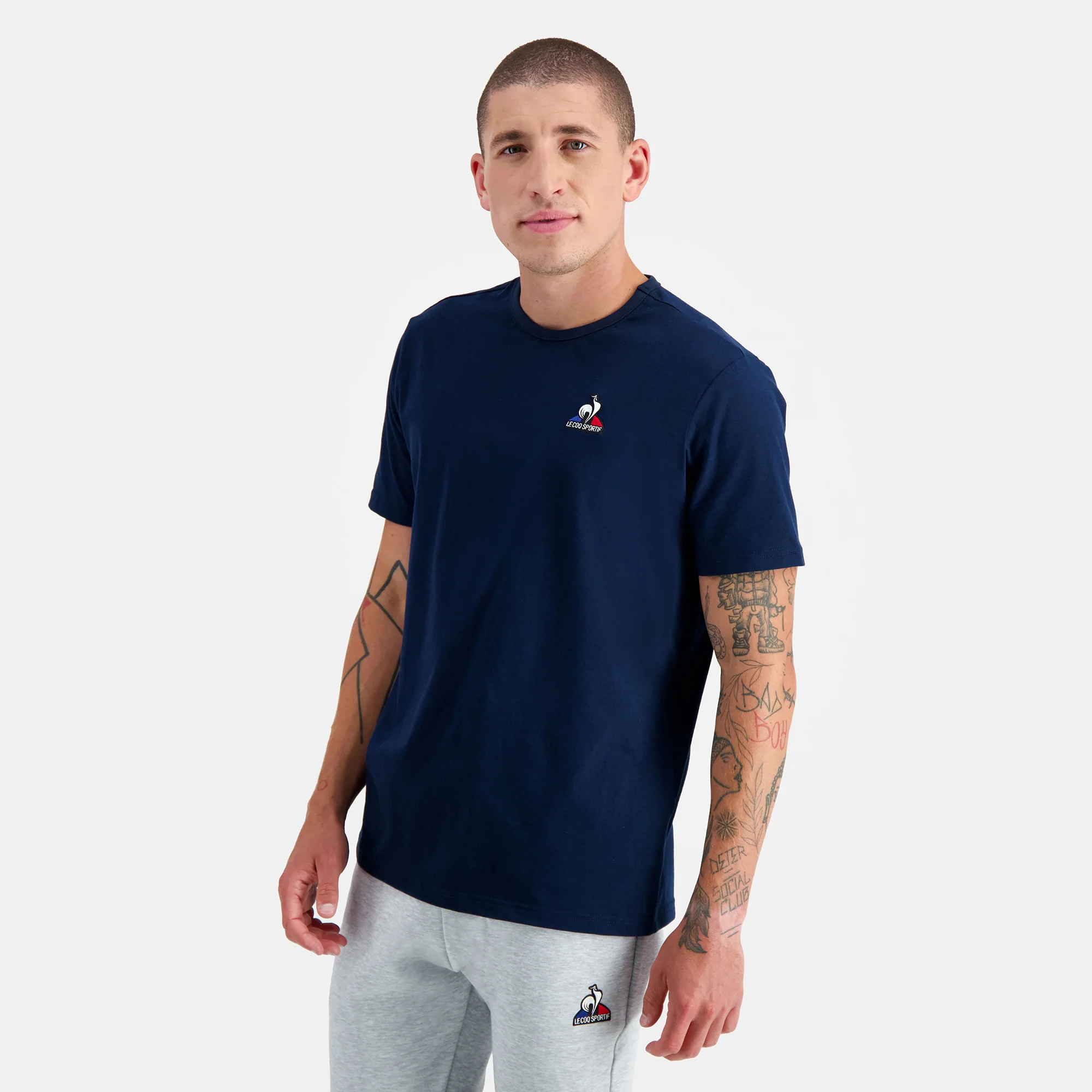 2310545-ESS Tee SS N°4 M dress blues | T-shirt Homme