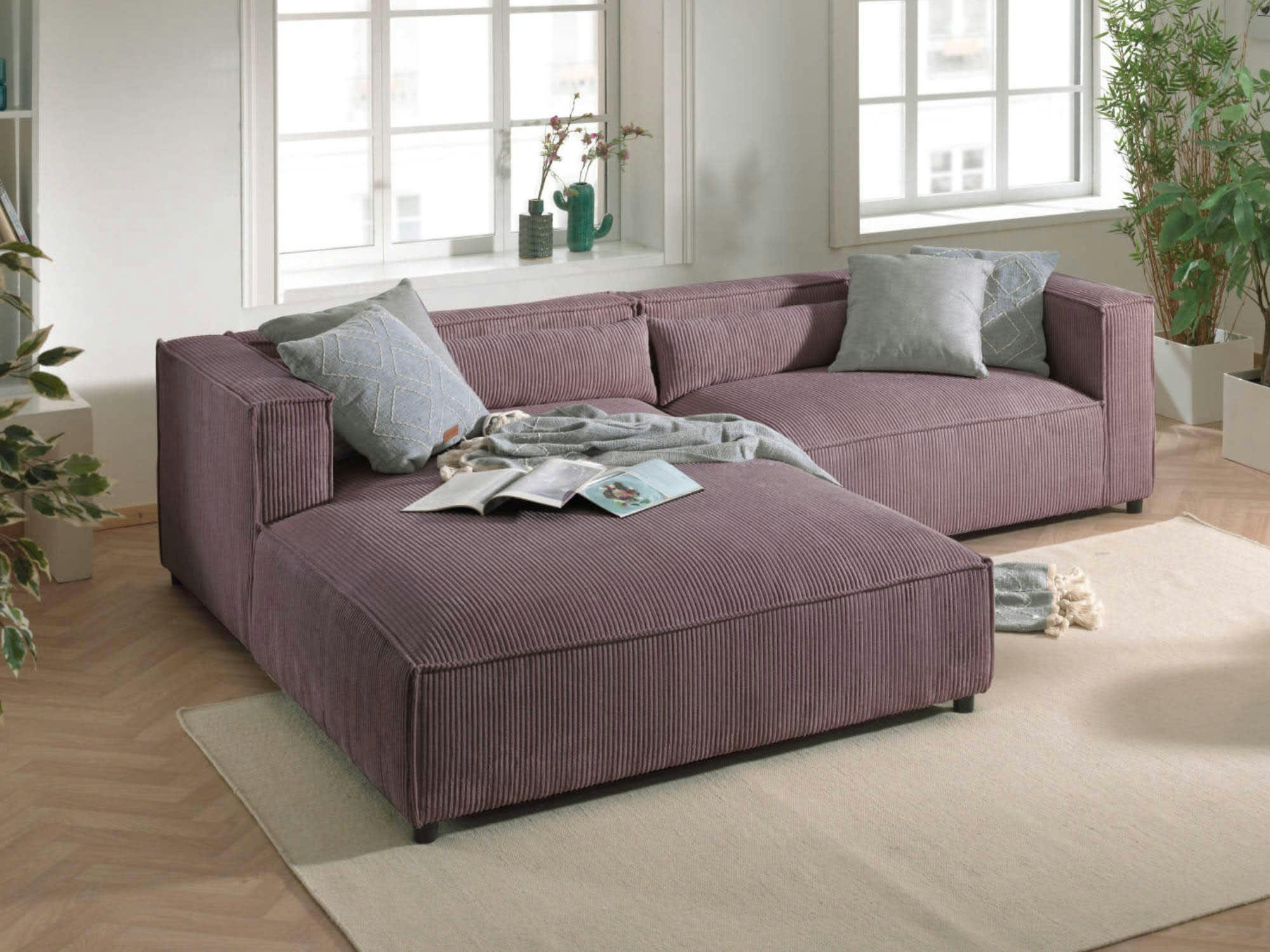 ELA - Canapé d'angle gauche 4 places en velours côtelé rose