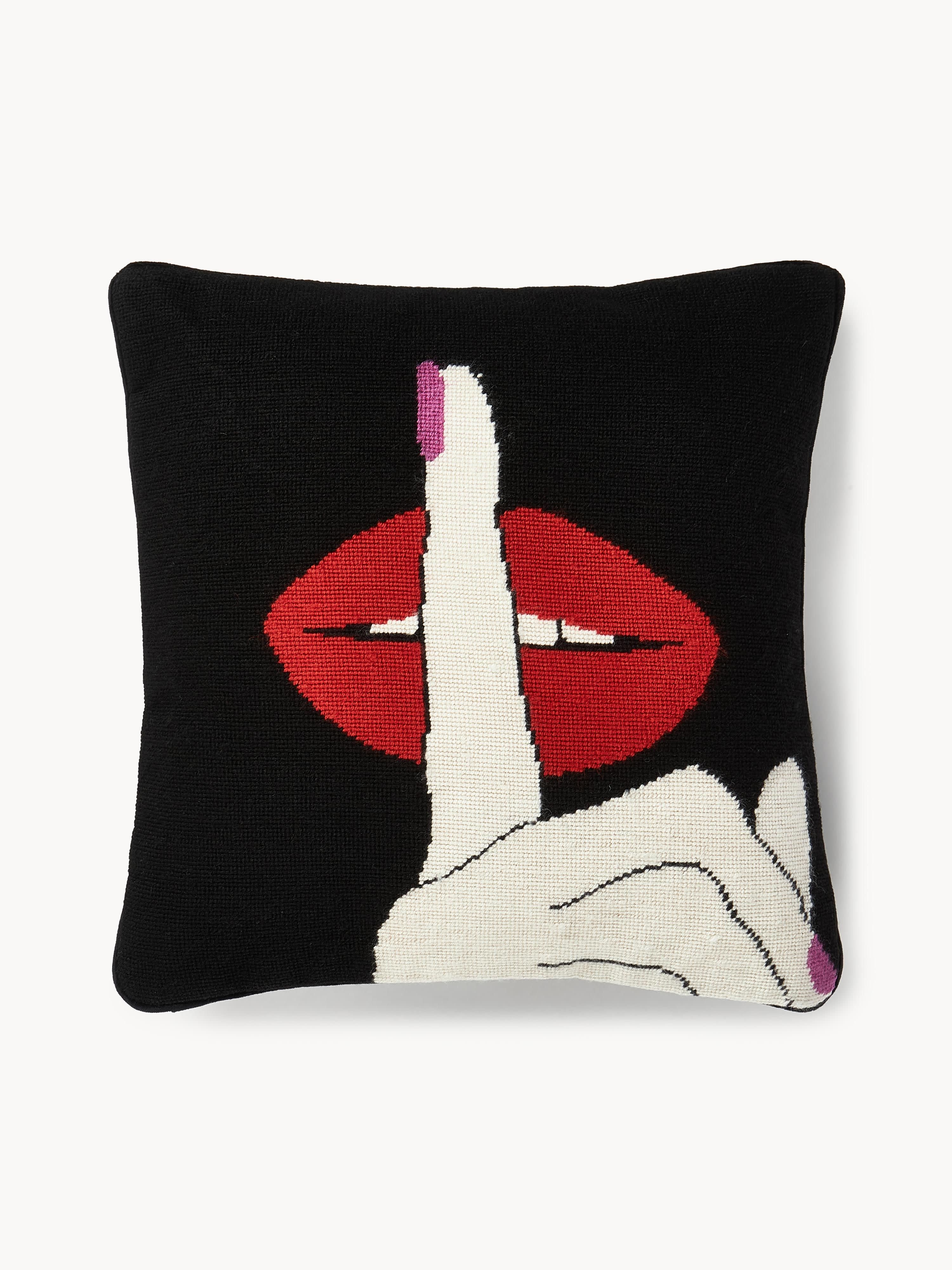 Handgefertigtes Woll-Kissen Lips Hush