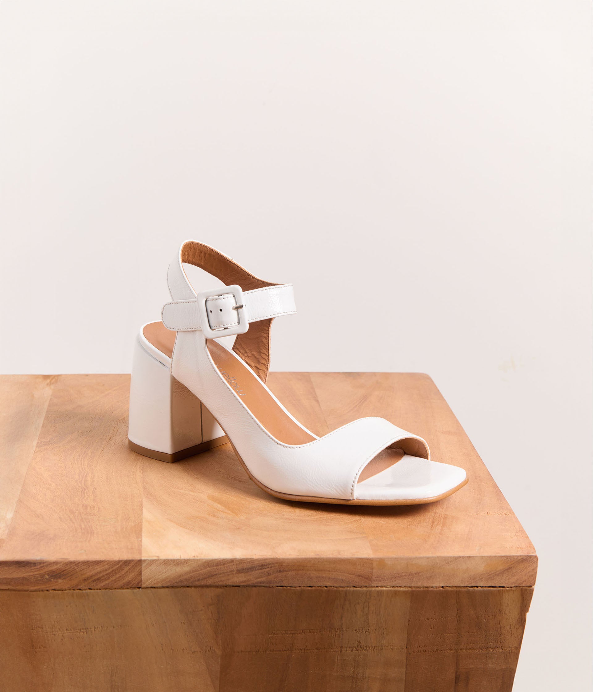 Sandales verni blanc Léondre