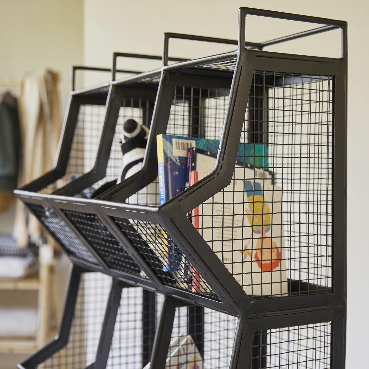 CLÉO - Etagère casiers enfant en métal