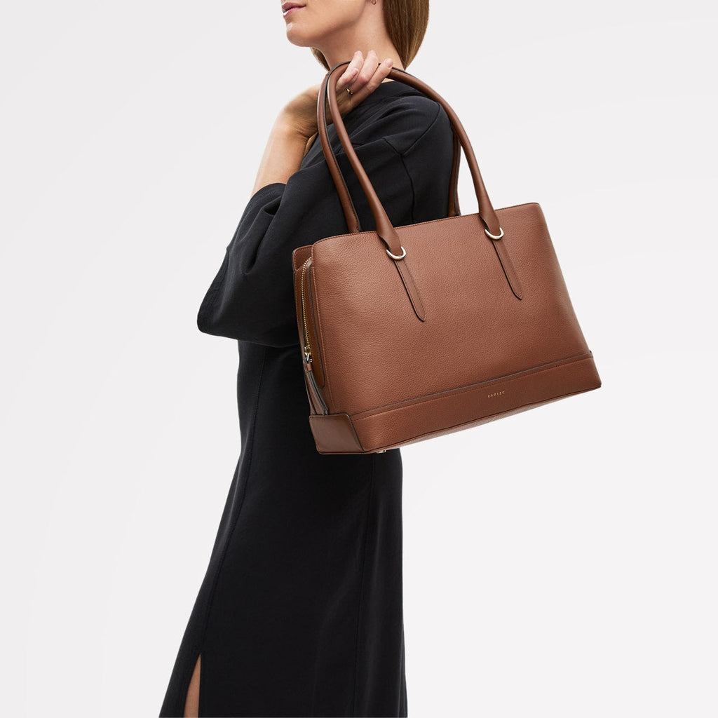 Paddington Place - Medium Ziptop Shoulder Bag