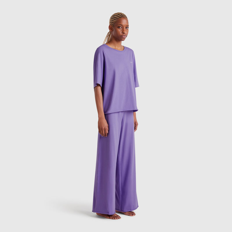 Loose-fitting pyjamas in pure cotton