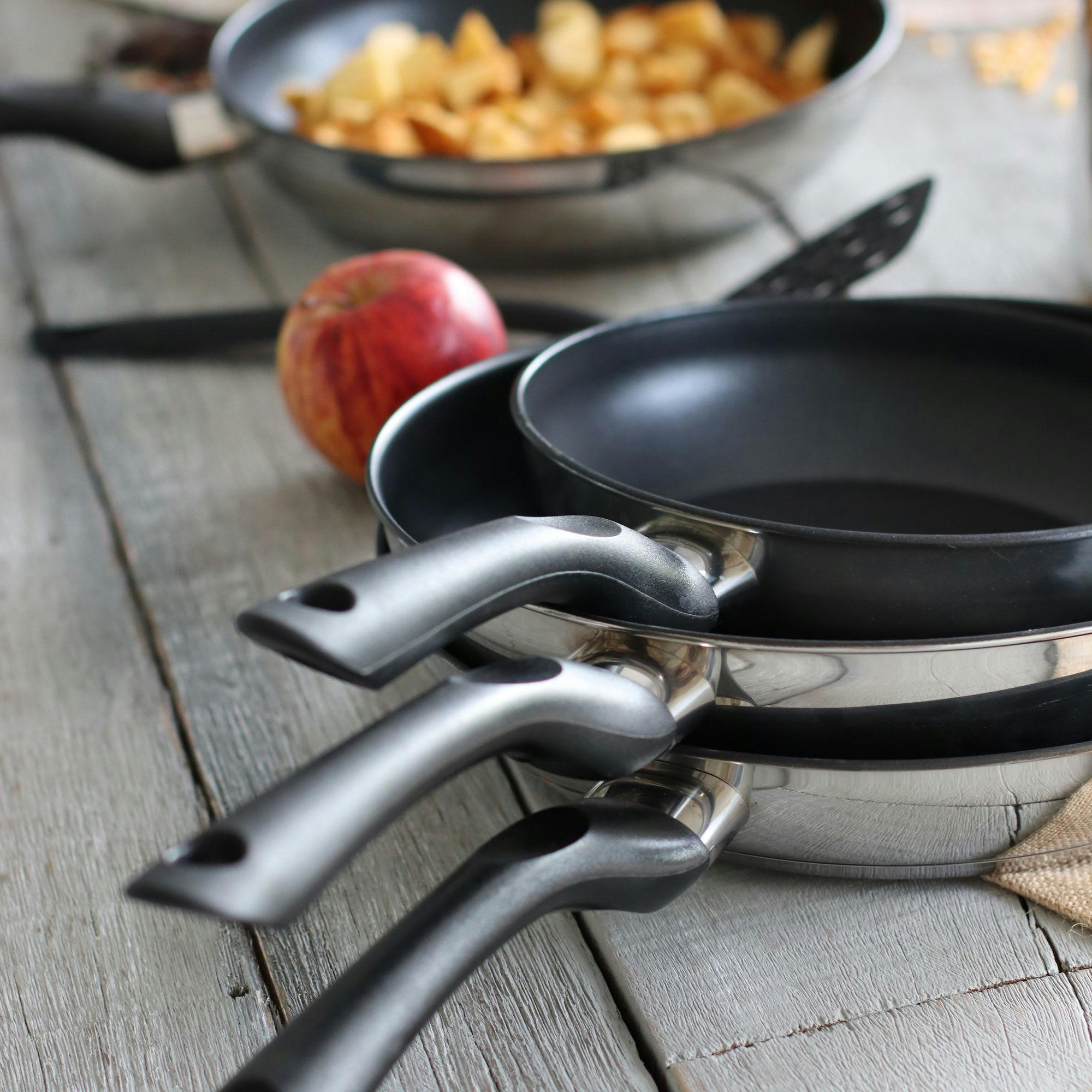 AMBRE - Poêle en inox 26cm - compatible induction