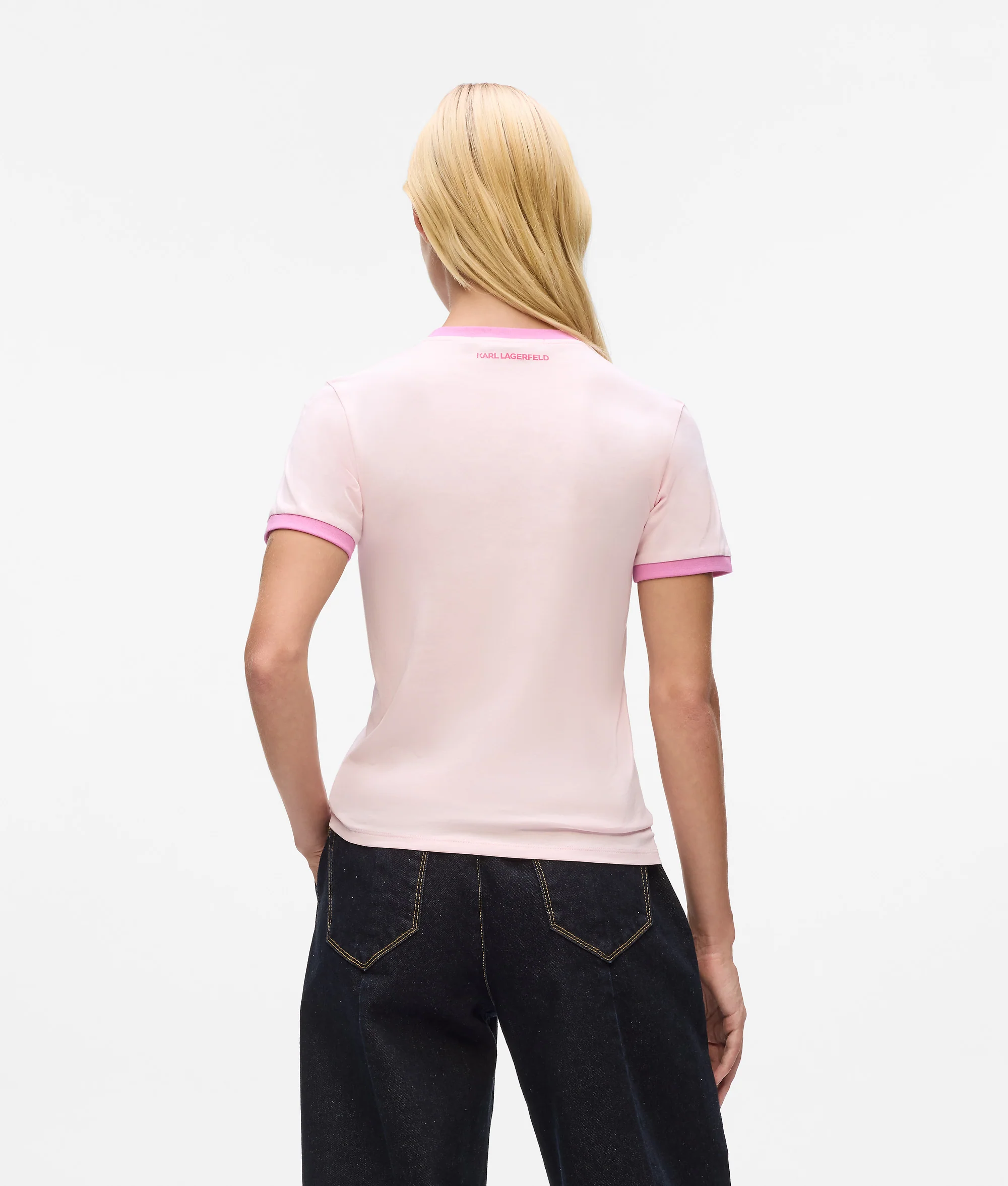 Tee-shirt exclusif « Karl is hot »