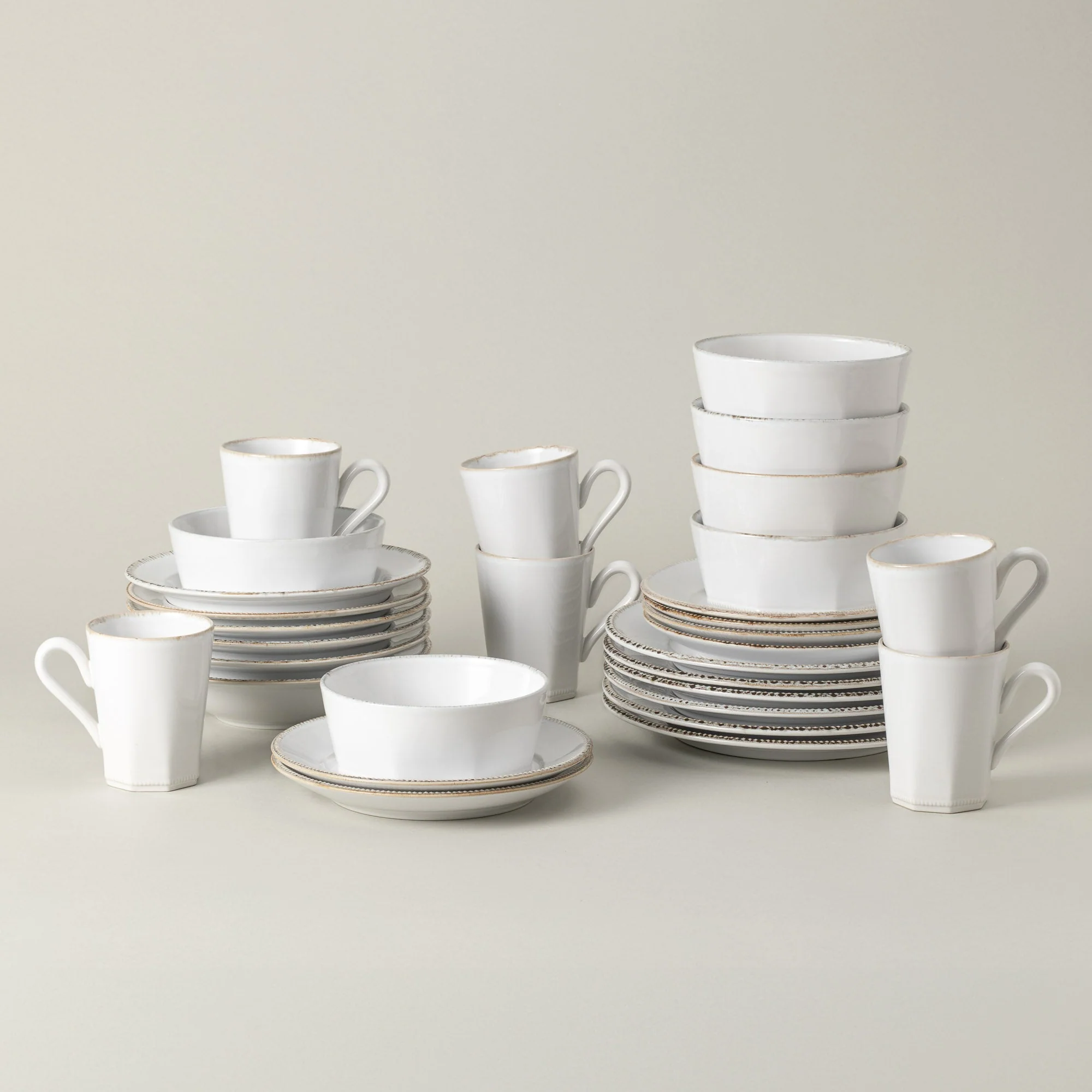 30-Piece Dinnerware Set with Mug Luzia