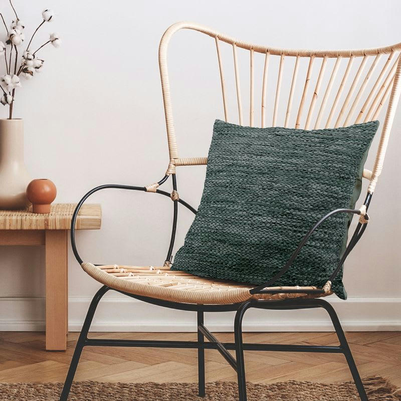 SKIN - Coussin en cuir tressé gris 45x45