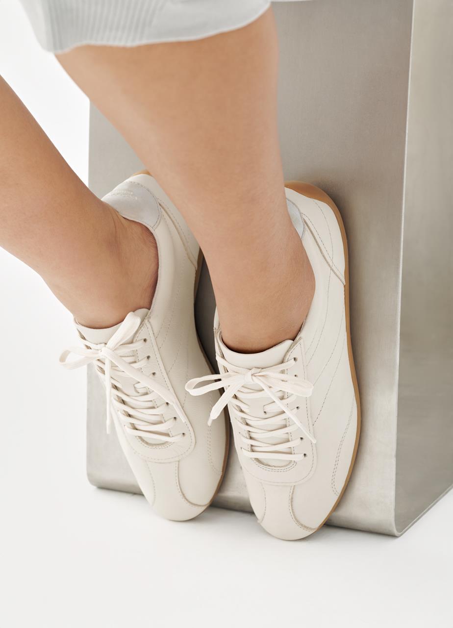Hollie Sneakers