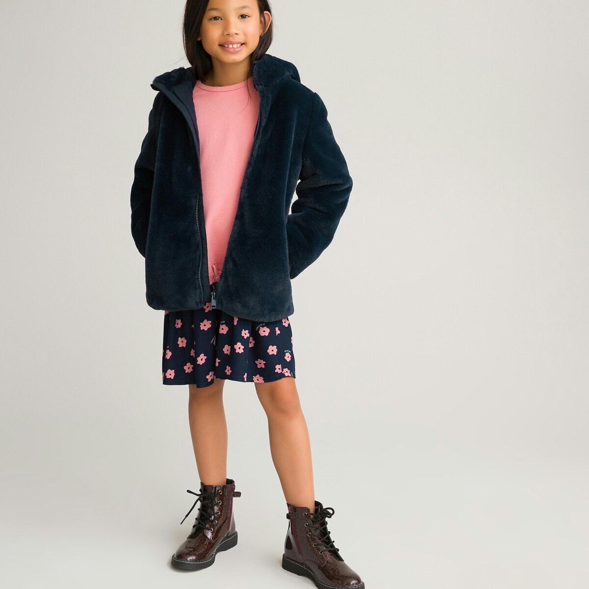 Manteau à capuche en fourrure d'imitation