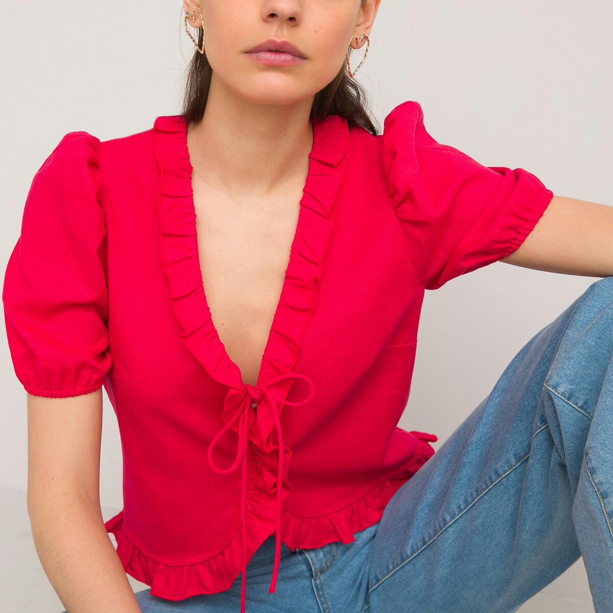 Blouse col v, manches courtes