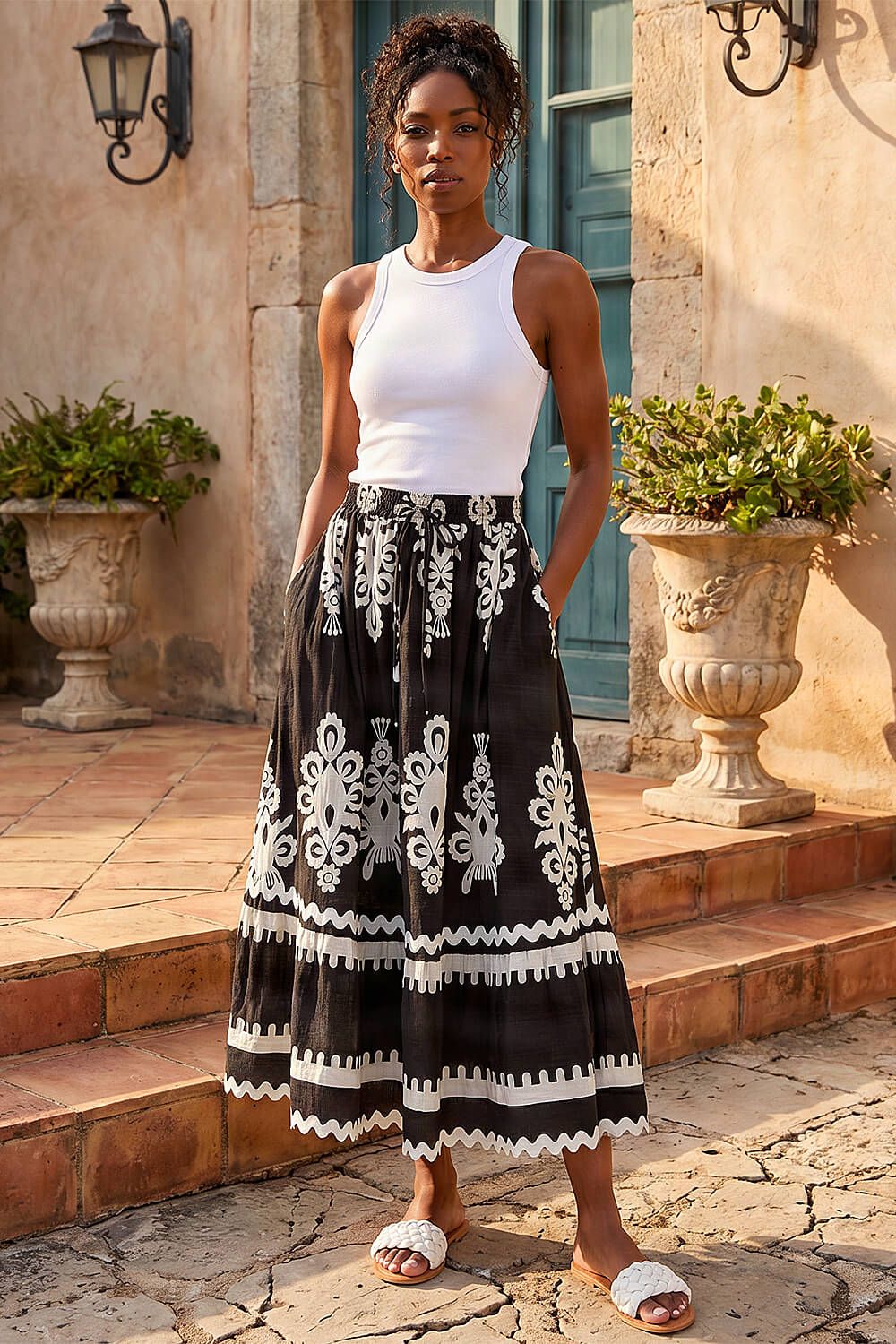 Roman Mono Print Maxi Skirt