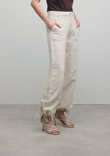 Off white sandalen met hak