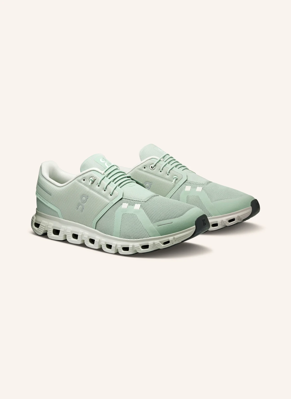 On Sneaker CLOUD 6