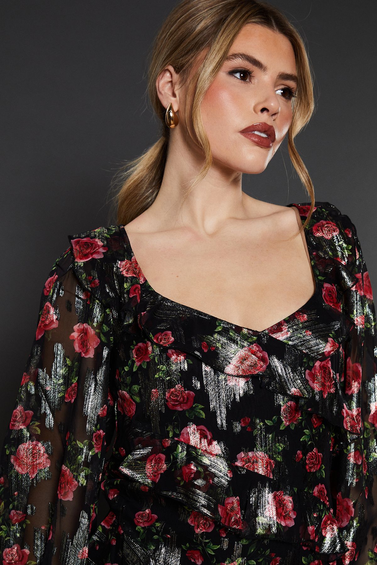 Dorothy Perkins Black Floral Ruffle Long Sleeve Chiffon Metallic Midi Dress