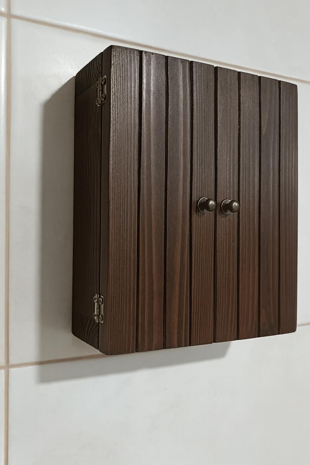 Solid Wood Wall Mounted Bathroom Cabinet – Rustic Farmhouse Medicine Storage (Marine Plywood Doors)