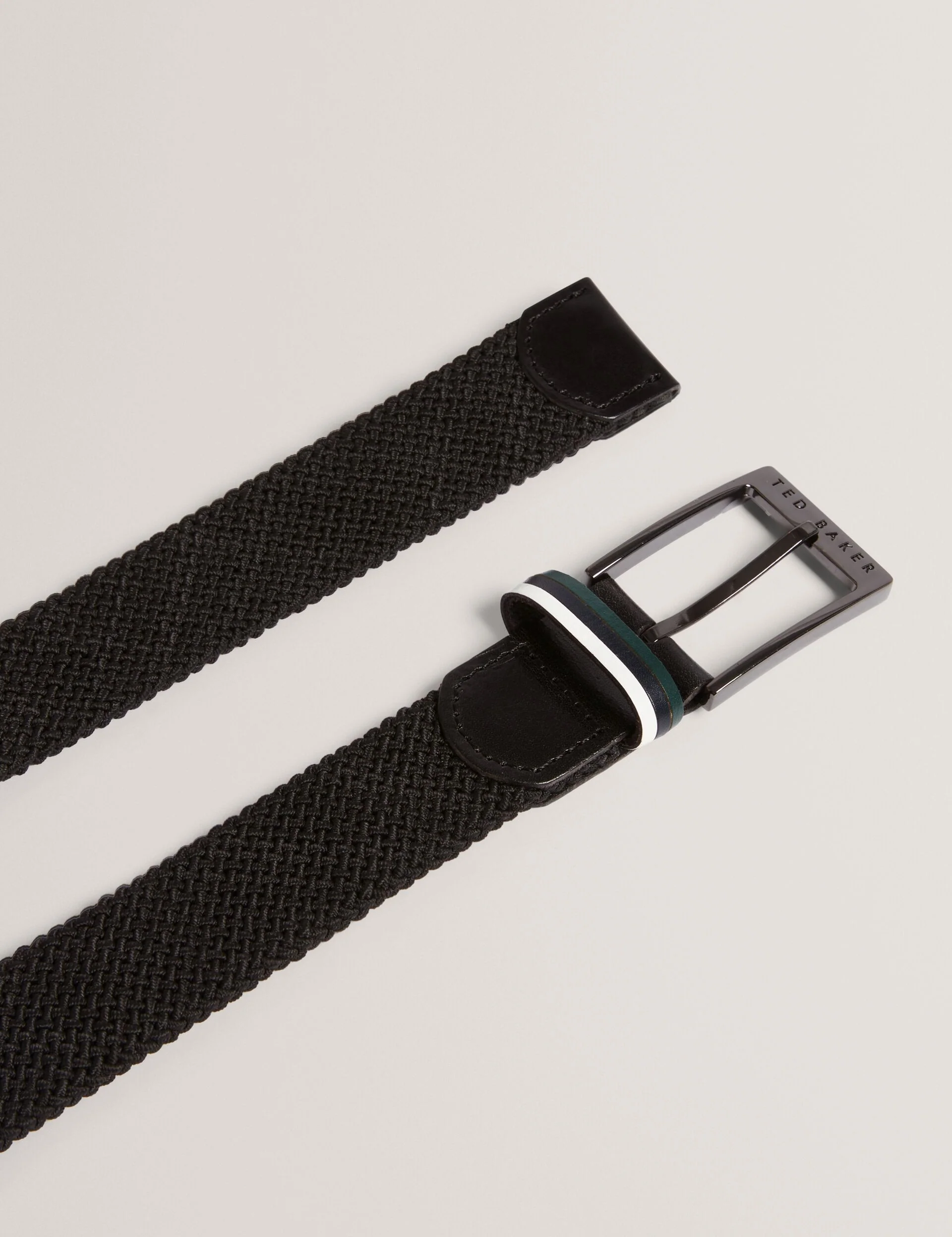 AUSTIIN | BLACK