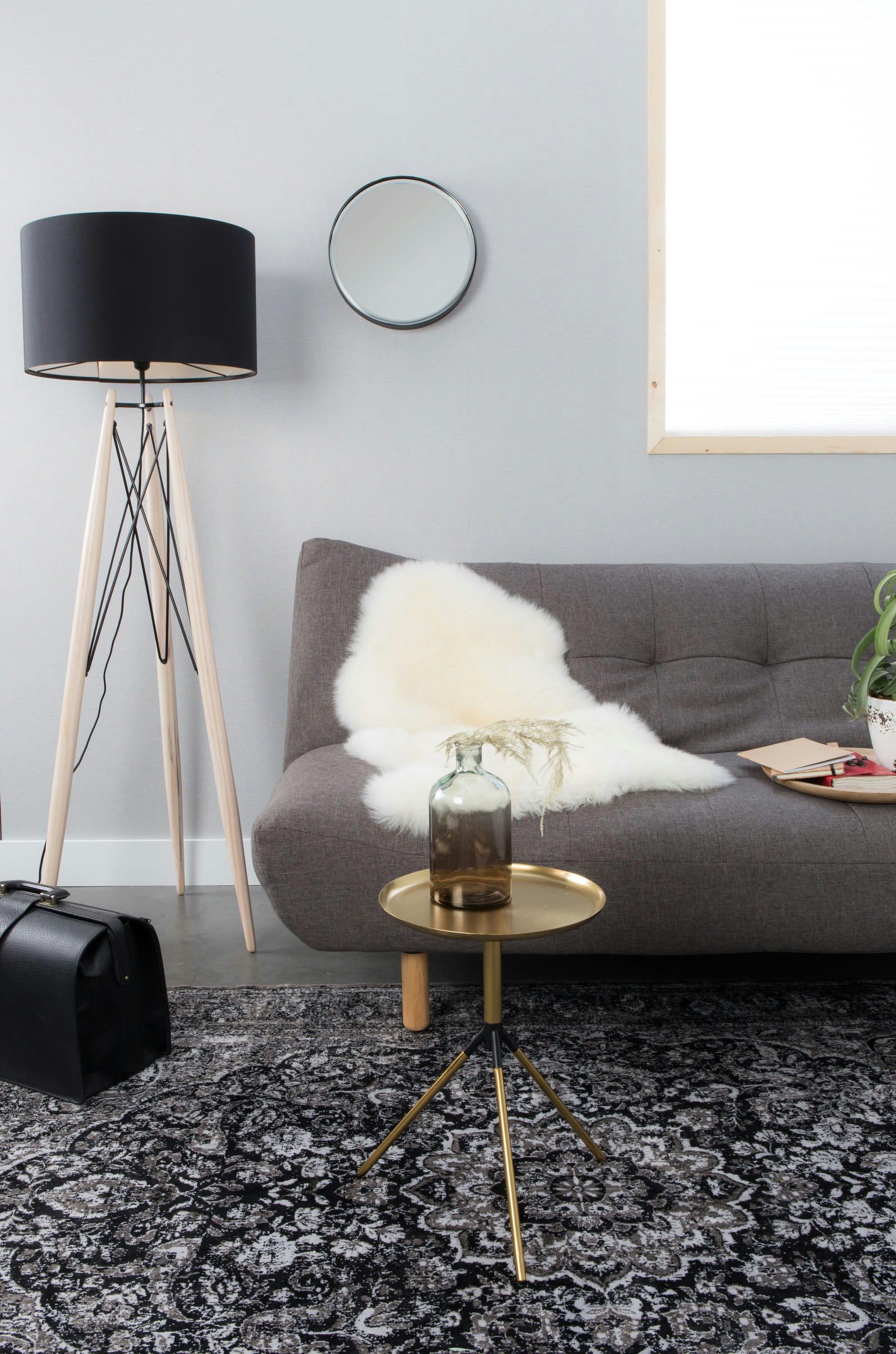 FRAAN - Table d'appoint en métal doré