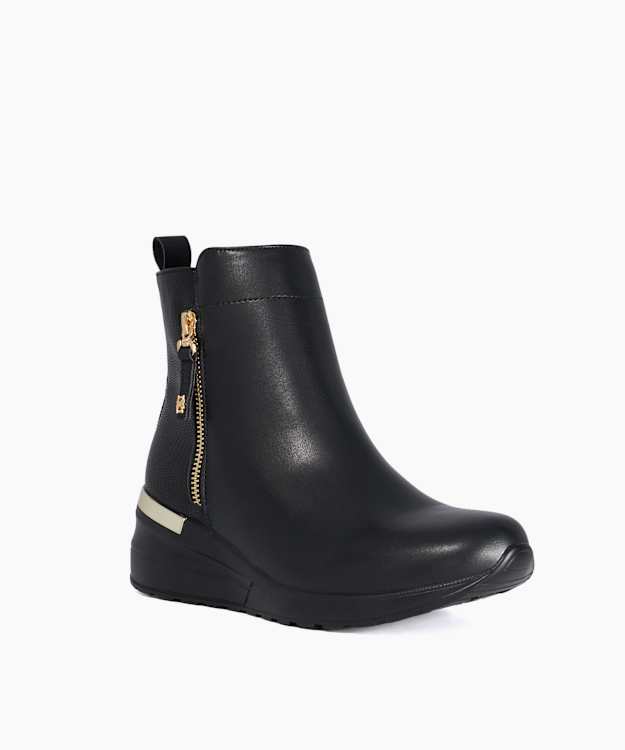 Enroll Black - Leather Wedge-Heel Ankle Boots