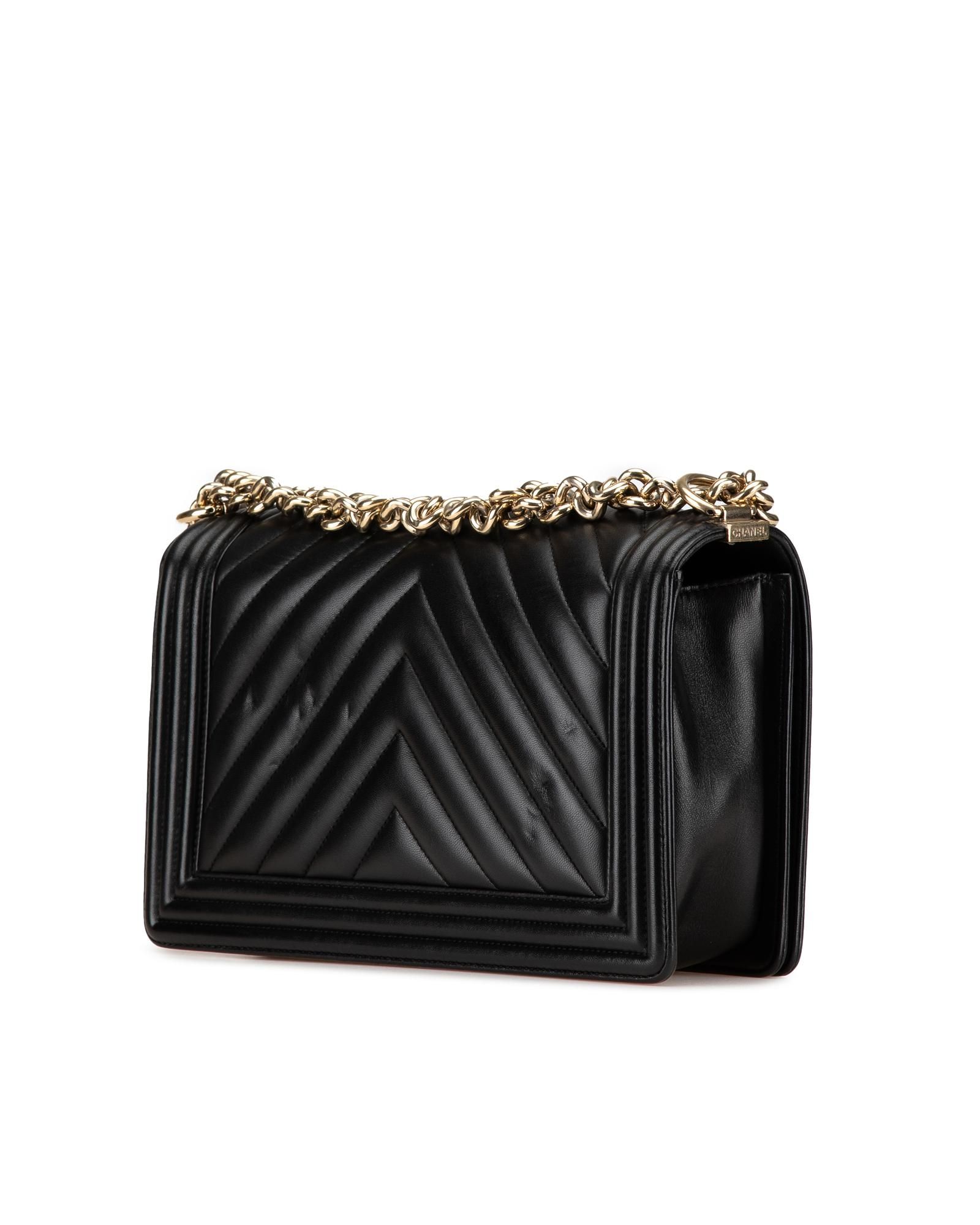 Chanel Preloved Boy Chevron Quilted Lambskin Wo - Black Crossbody Bags