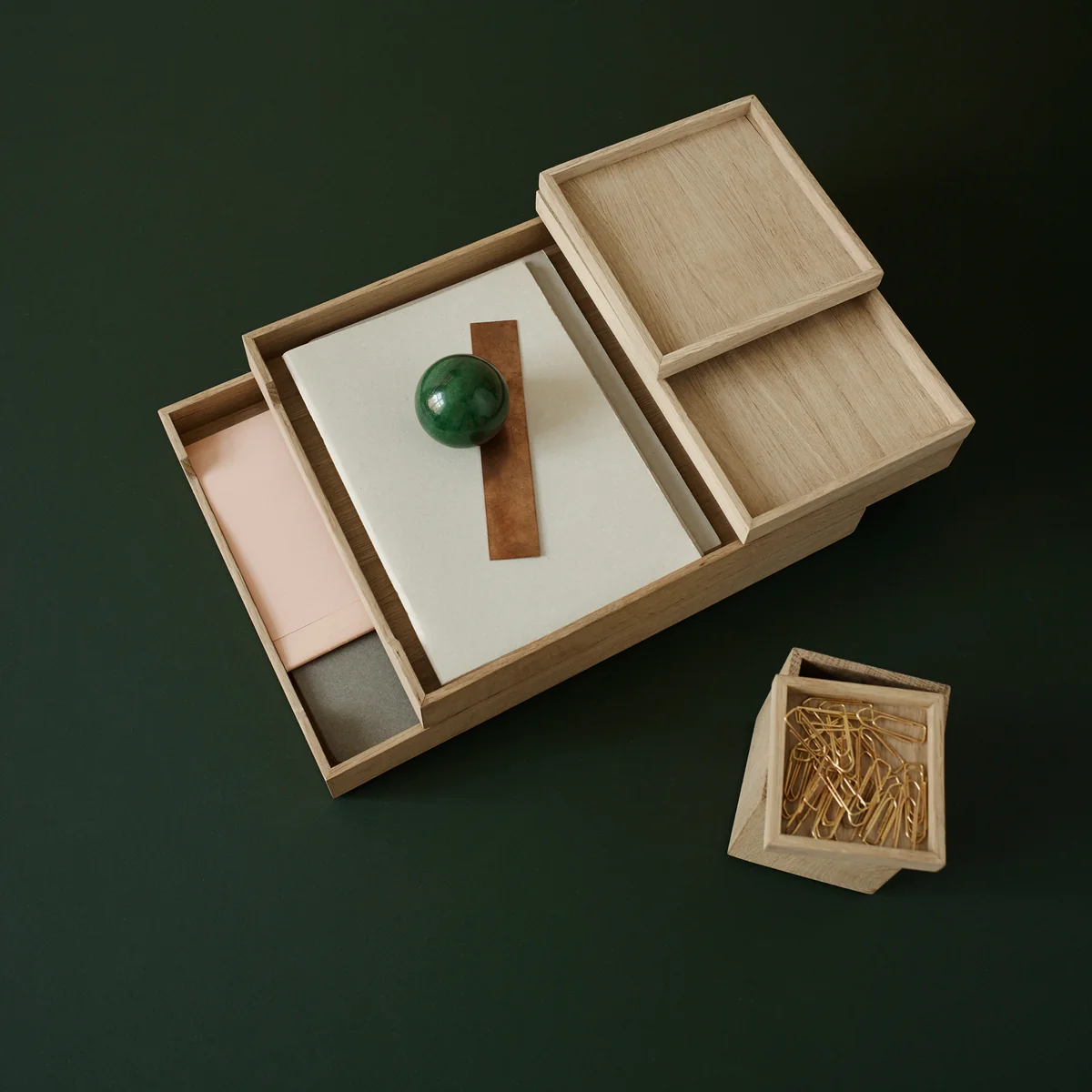 Fritz Hansen - Skagerak Nomad tray small, Eichenholz