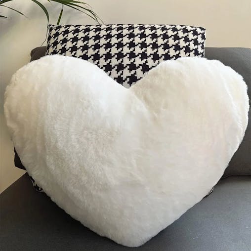 NNEOBA Heart Shaped Faux Bunny Fur Pillow (White)
