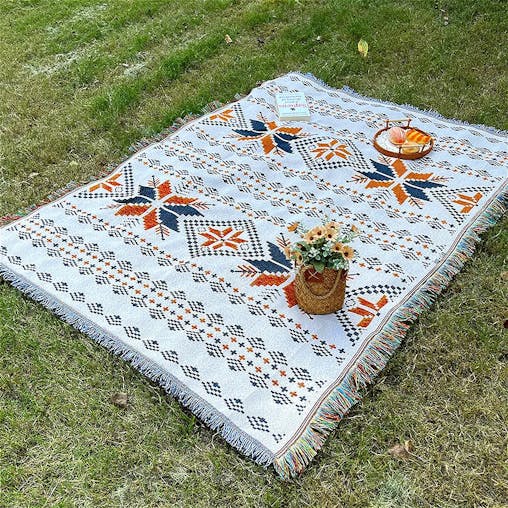 NNEOBA Bohemian Style Tassel Blanket & Picnic Mat
