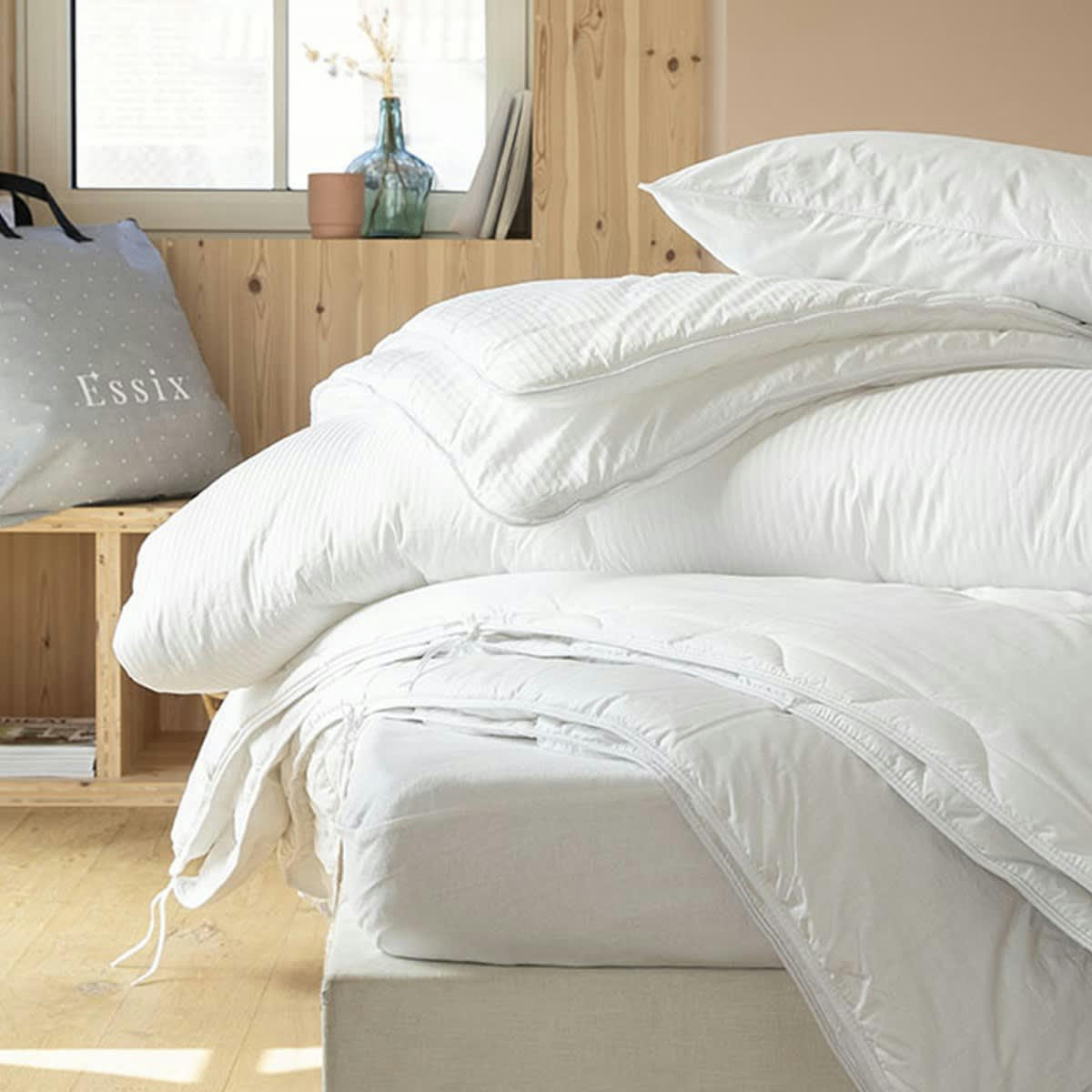 VOLUPTÉ - Couette synthétique 240x220