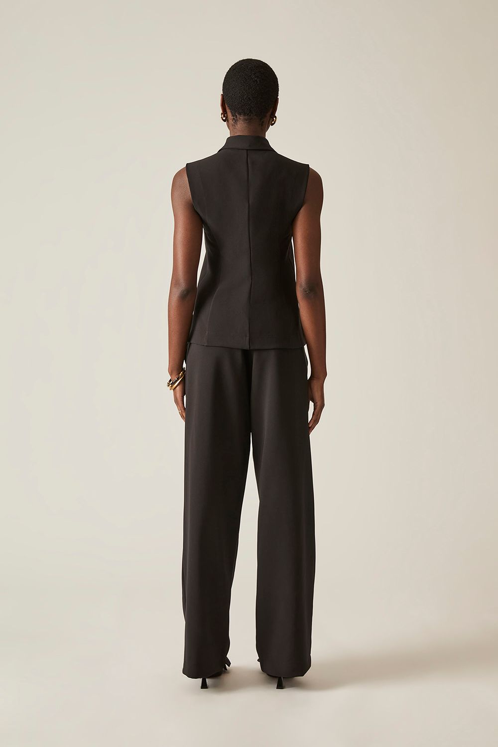 James Lakeland Suit Black Vest