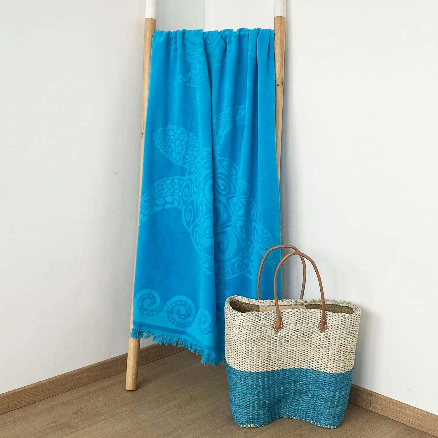 ÉPONGE VELOURS UNIE AVEC MOTIFS CISELÉS - Serviette de plage éponge velours  ciselée Cozumel 90x170 turquoise