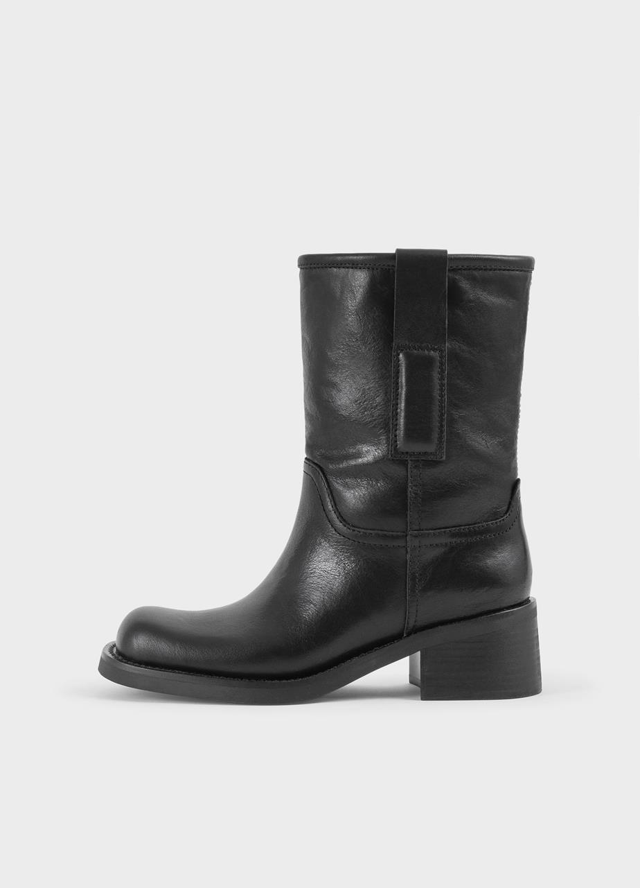 Nour Boots