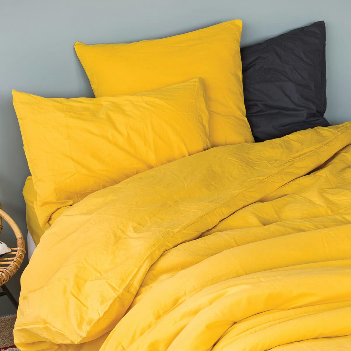 - Taie d'oreiller en coton lavé jaune curry 50x70 cm