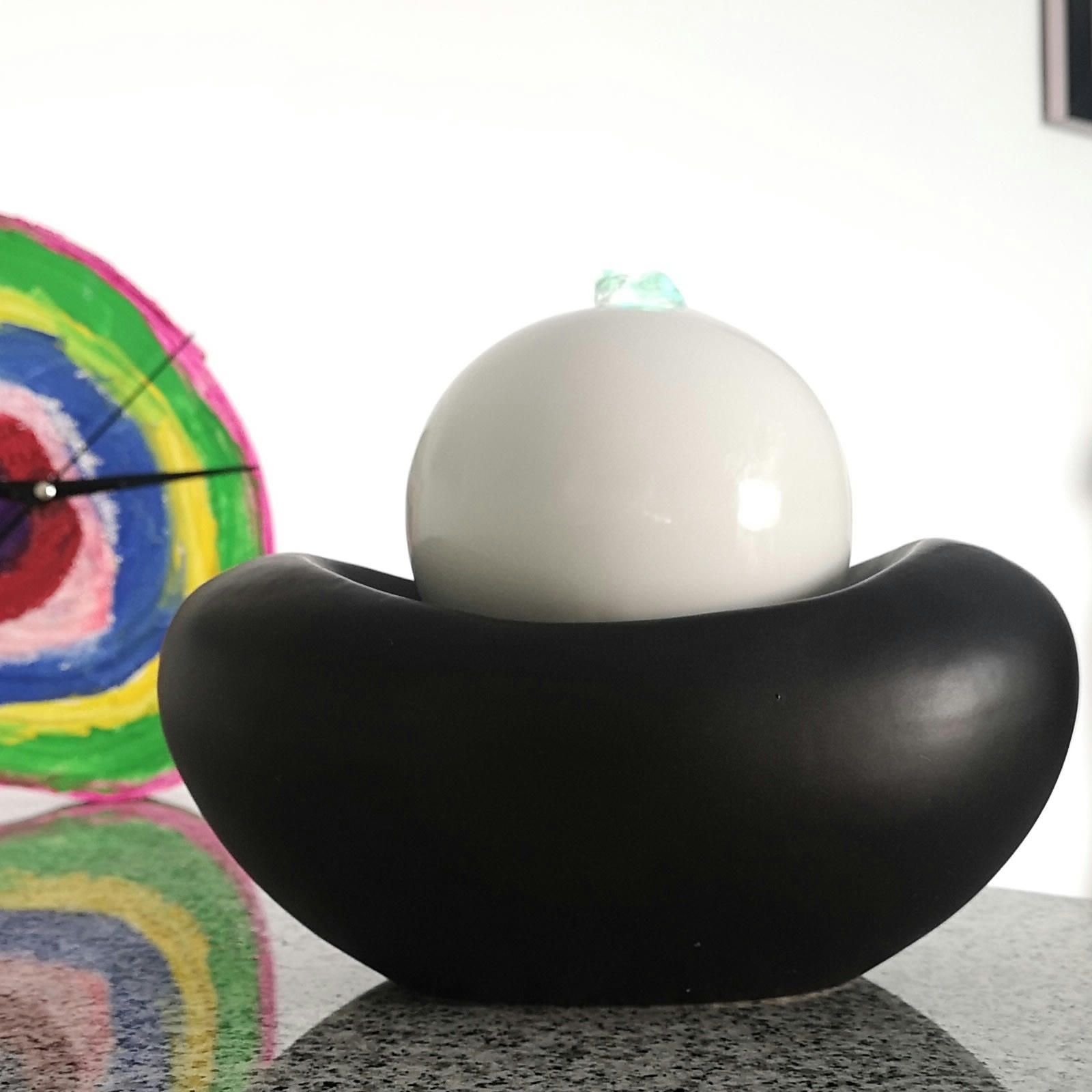 BEYE - Fontaine moderne en céramique noir et blanc avec éclairage Led - H19