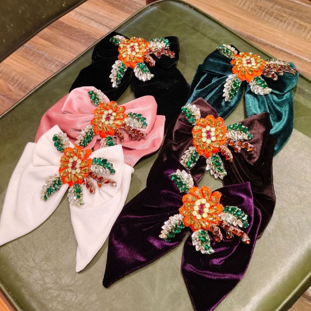PEACH ACCESSORIES Crystal Floral Velvel Hair Bow Clip