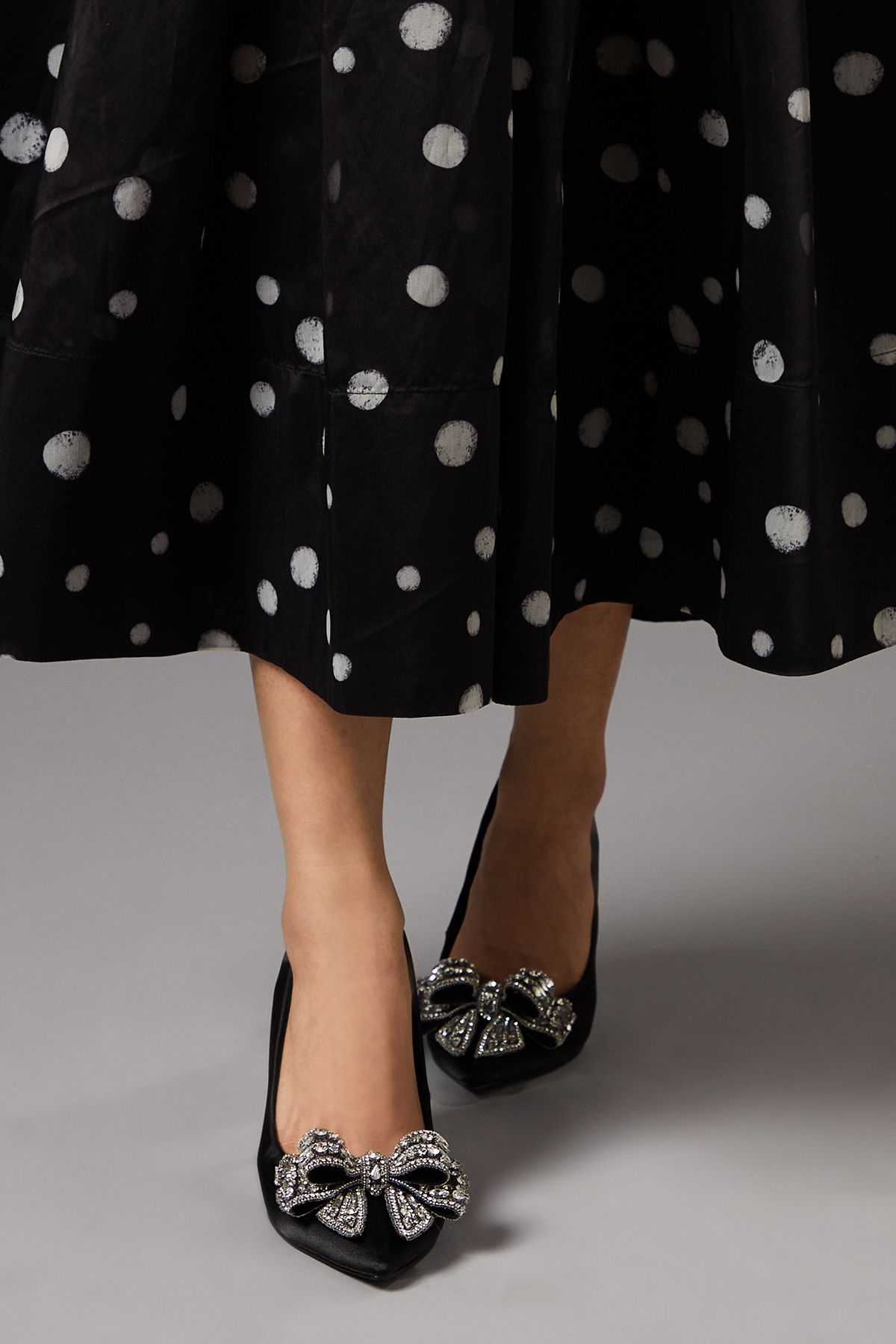 Coast Wide Fit Tania Satin Embellished Bow High Heel Stiletto Court Shoes