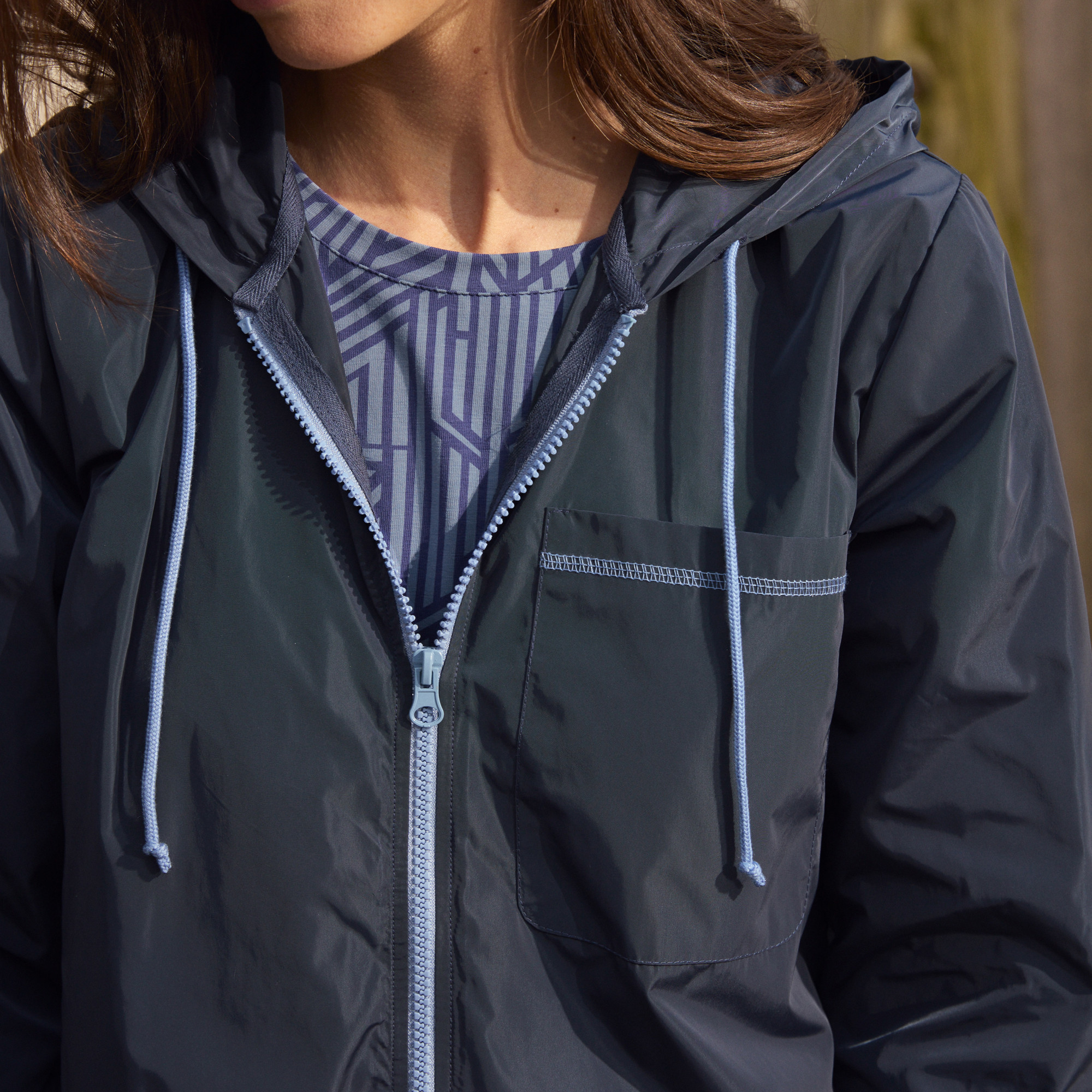Coupe-vent à capucheRythme indigo