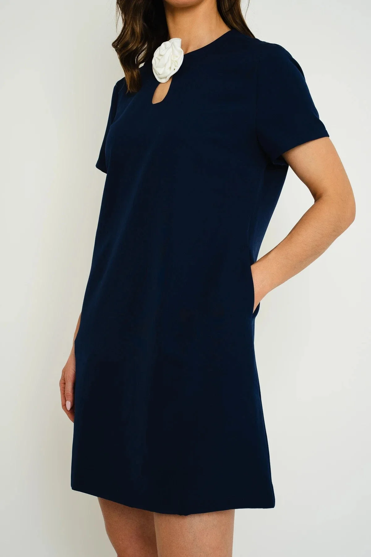 Short Sleeve Dress With Removable Flower Brooch in Navy