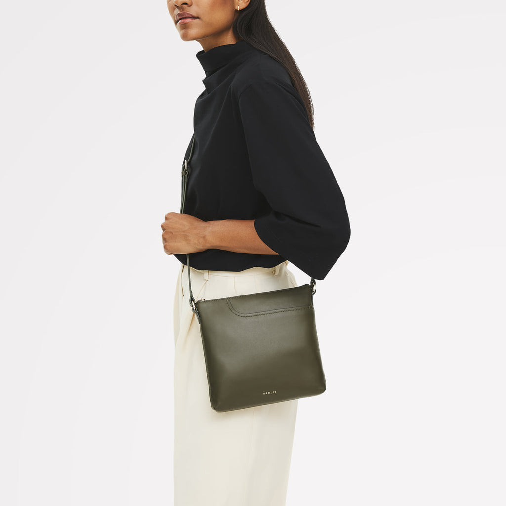 Pockets - Small Ziptop North-South Cross Body Bag