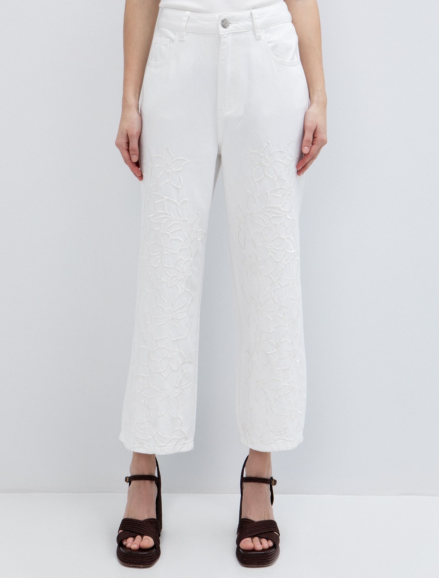 Culotte τζιν με κέντημα