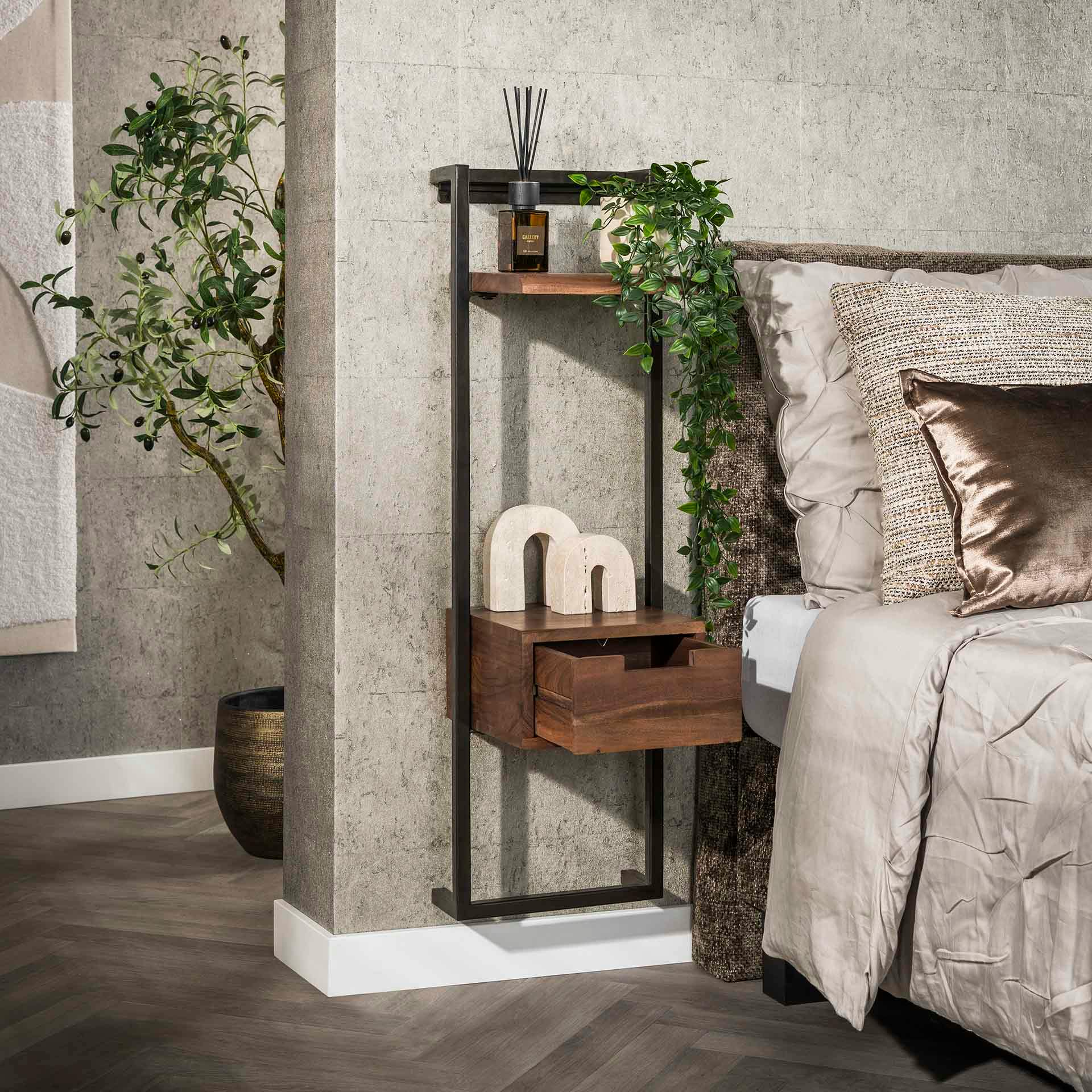 Table de chevet murale haute en bois d’acacia brun NAKO