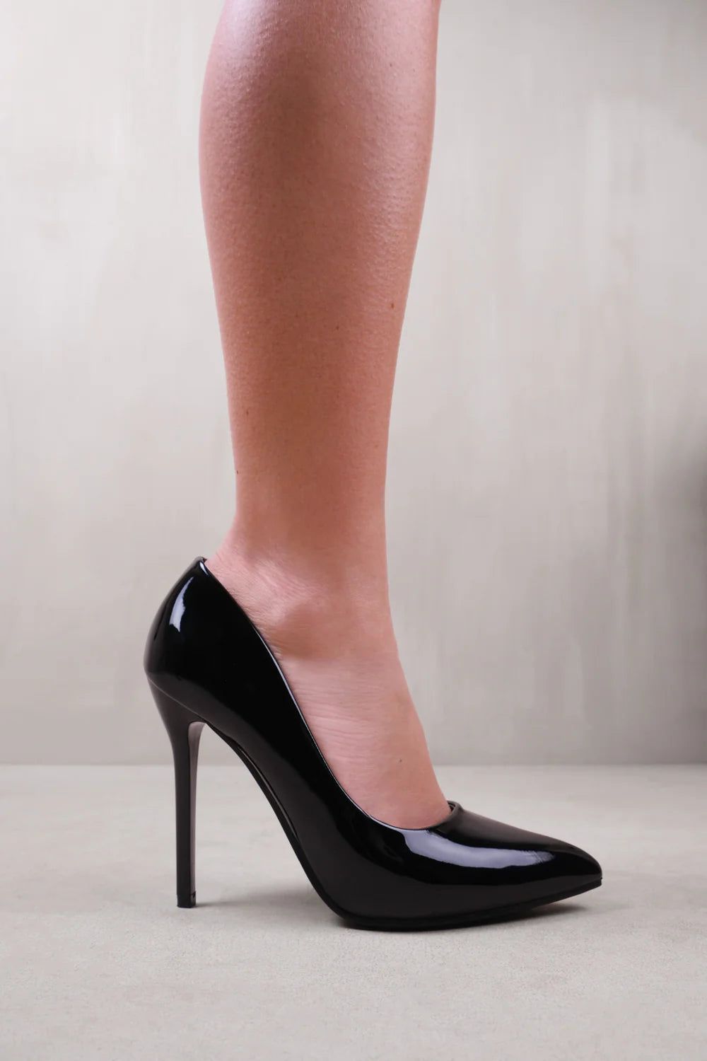Where's That From Fiji' Wide Fit High Heel Stiletto Pumps