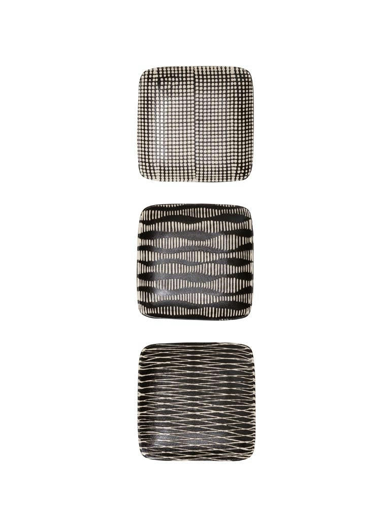 - Petites assiettes carrées x3 L11cm