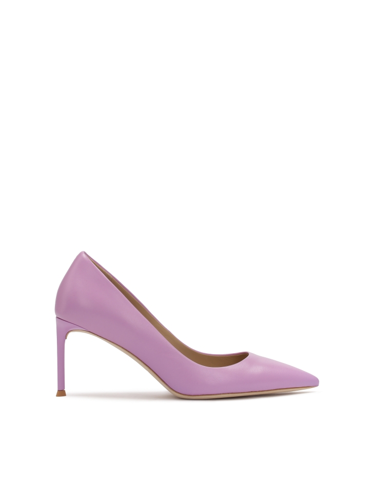 Classic stiletto pumps in purple color