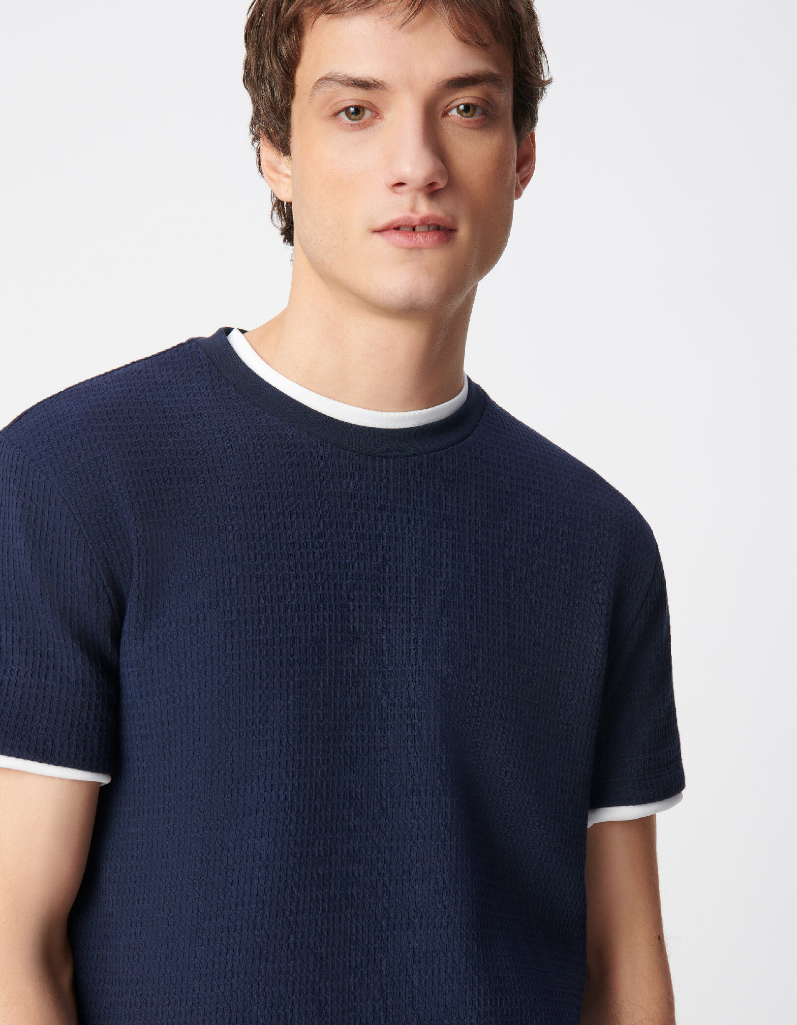 T-shirt col rond marine coton bio avec relief Homme