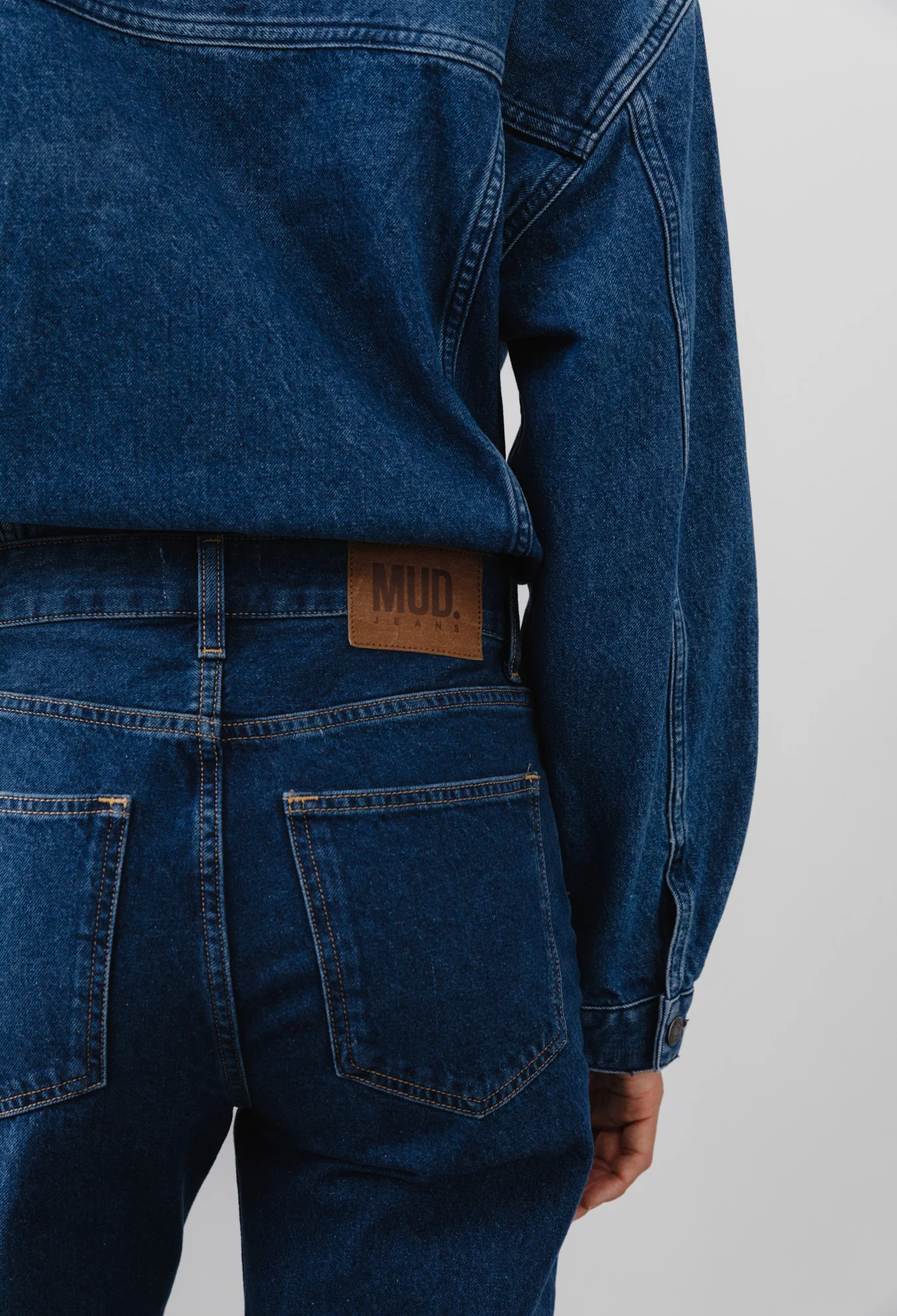 Jamie Mid Loose - Stone Indigo