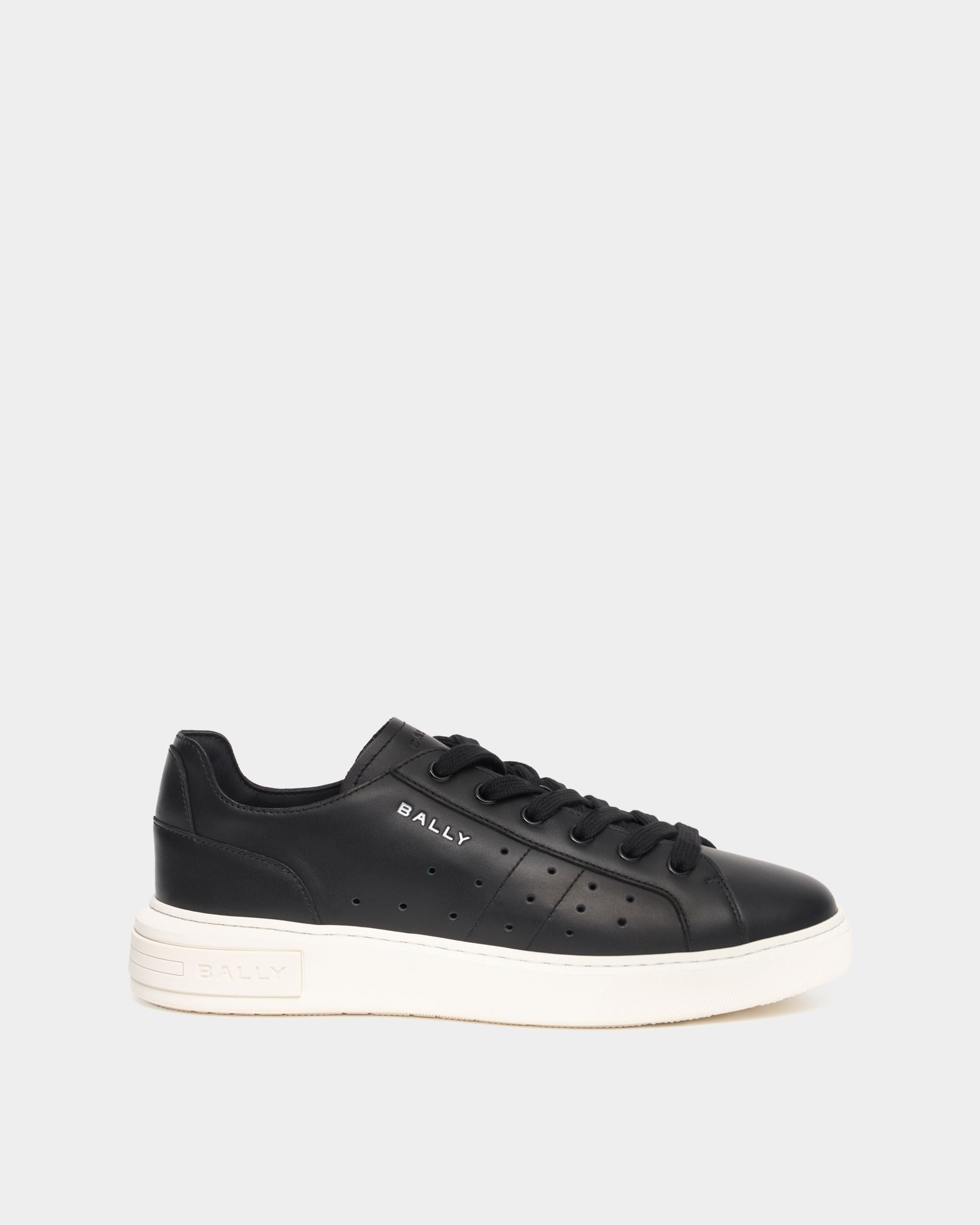 Lift Sneaker aus schwarzem Leder