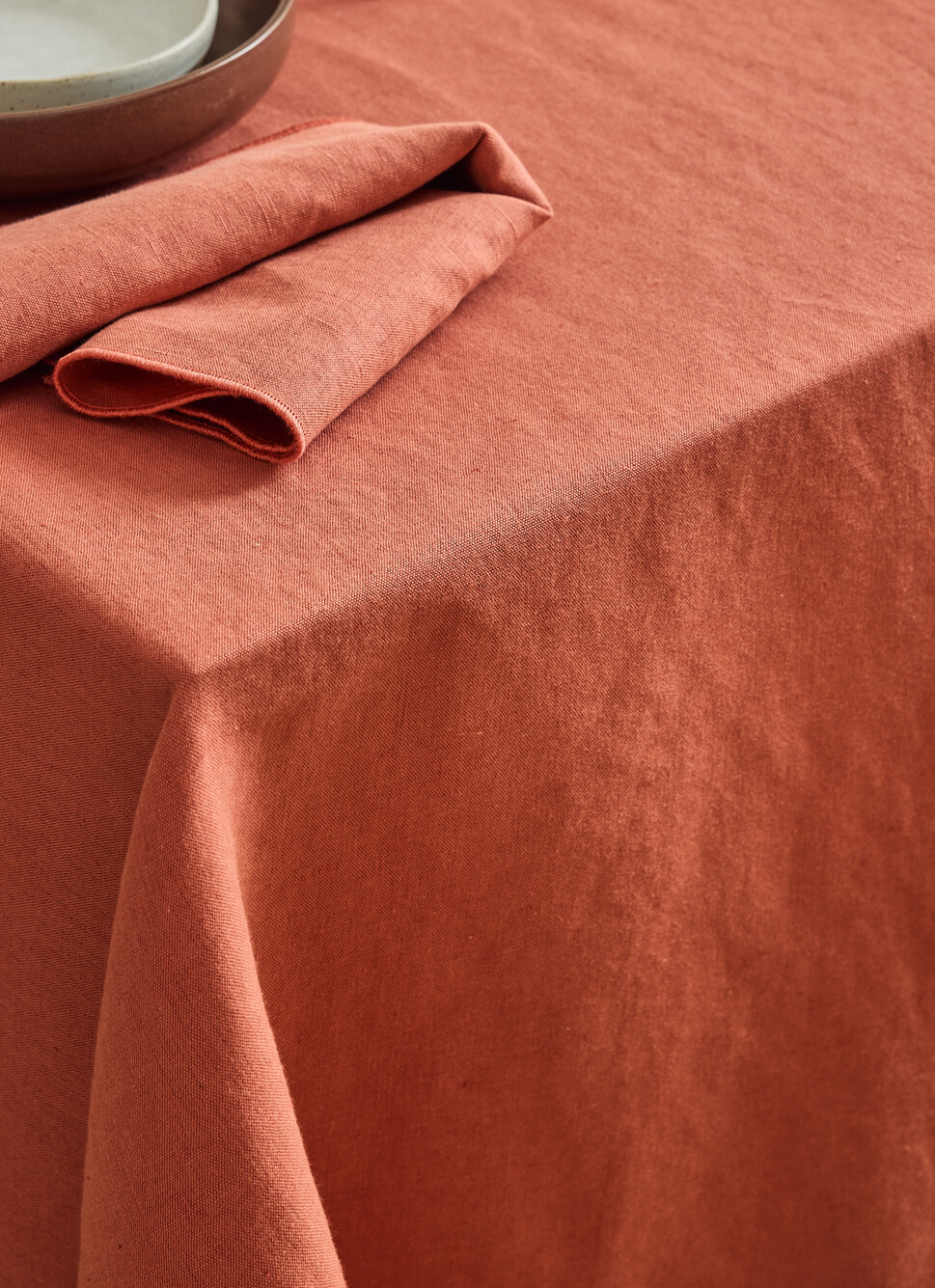 SERVIETTE DE TABLE EN COTON ET LIN BOURDON COLORÉ SIENNE