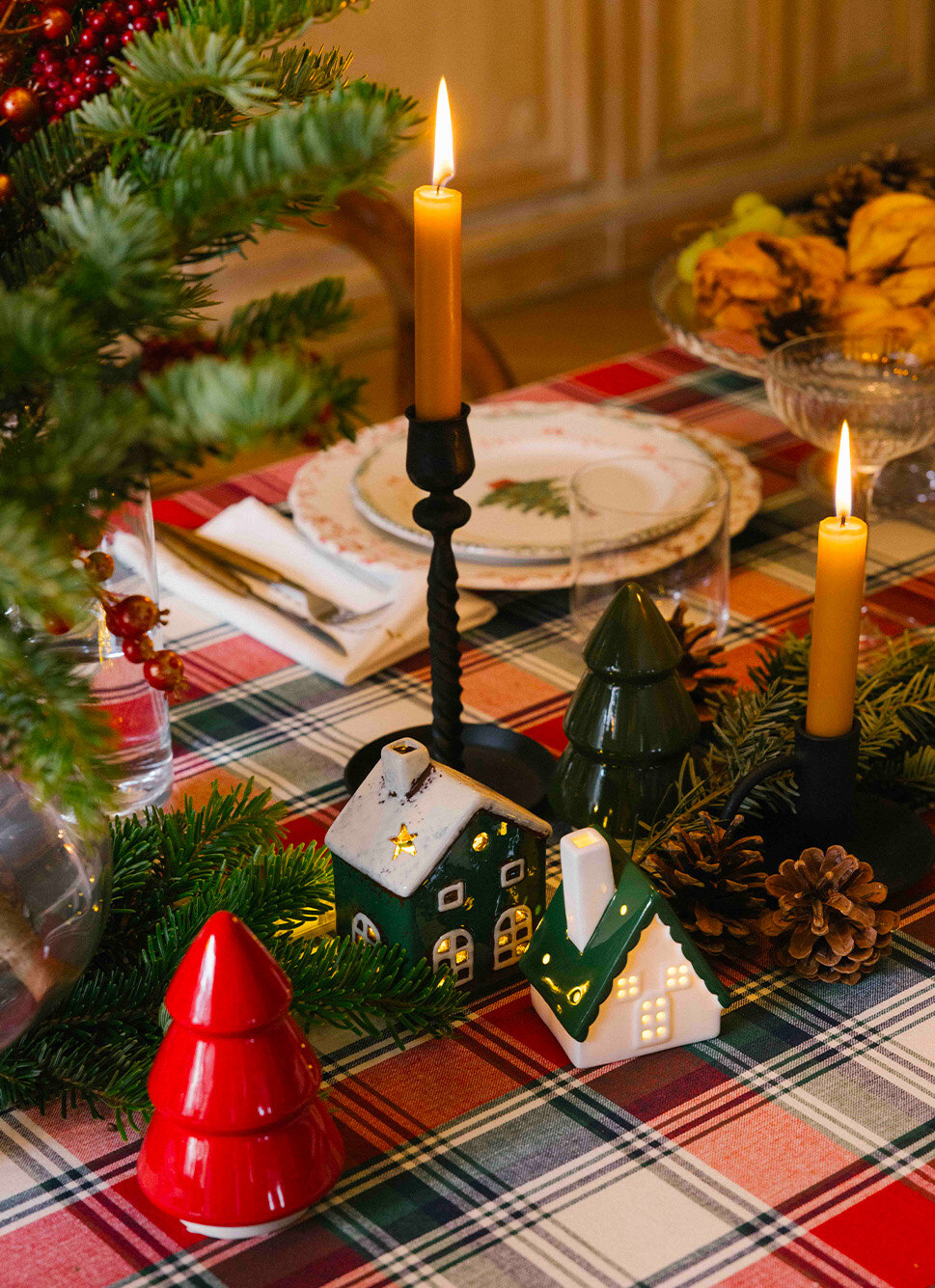 PHOTOPHORE MAISON PEINTE EN DOLOMITE VERT FONCÉ