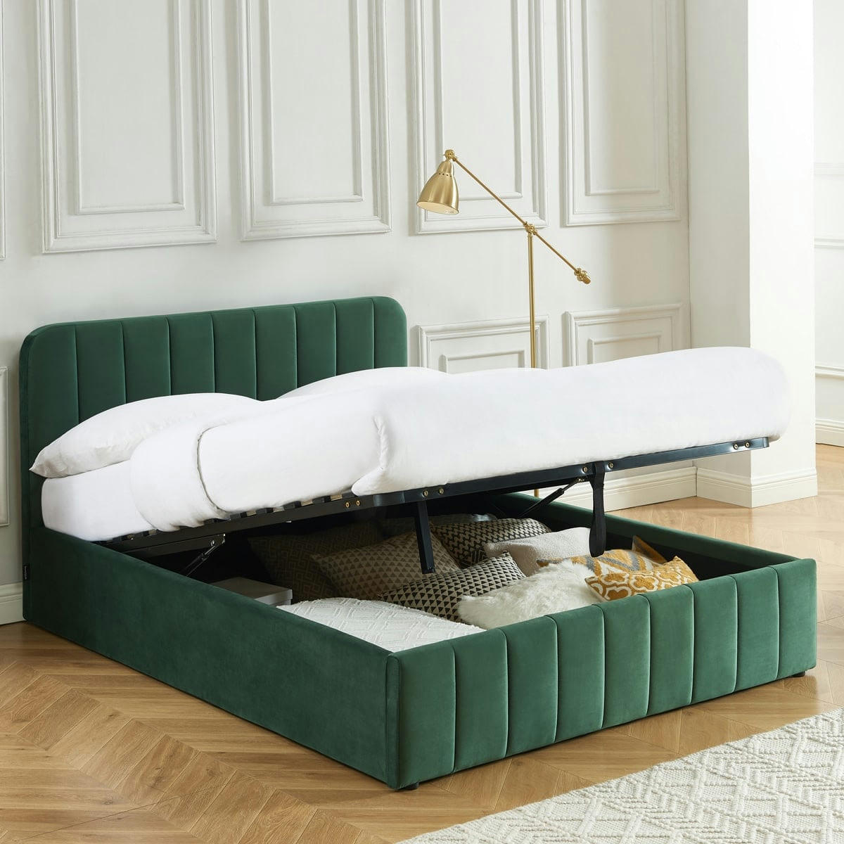 AVA - Lit coffre 140x190 en velours vert + tête de lit + sommier à lattes