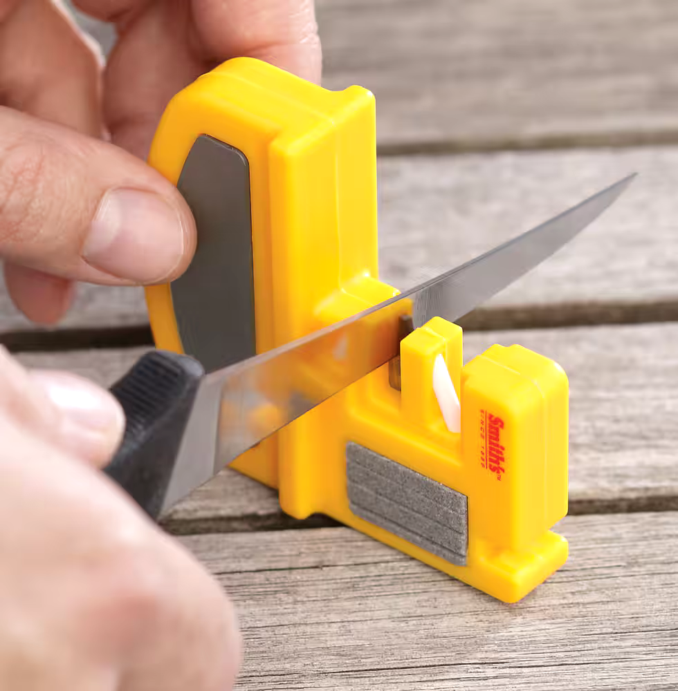 Smith's Deluxe Fish Hook & Knife SharPener