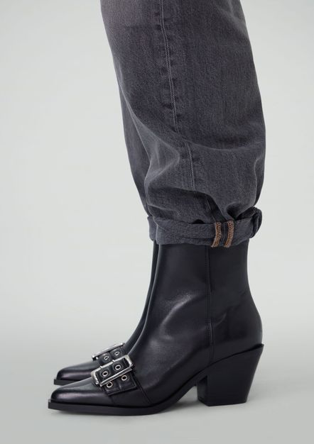 Zwarte leren buckle enkellaarsjes met hak